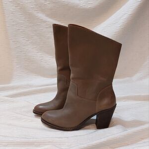 Lucky Brand Tan Heeled Boots